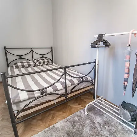 公寓 City Center Apartament